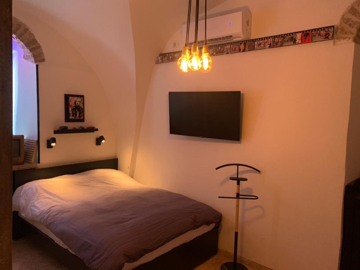ירושלים La Guta Studio Suite The Milano Suite מראה חיצוני תמונה